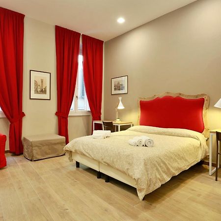 Tornabuoni Boutique Bed and Breakfast Florens Exteriör bild